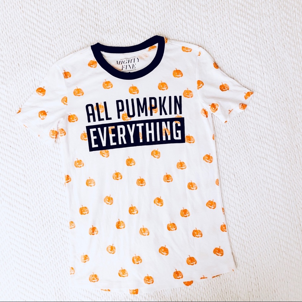 ALL PUMPKIN EVERYTHING TEE